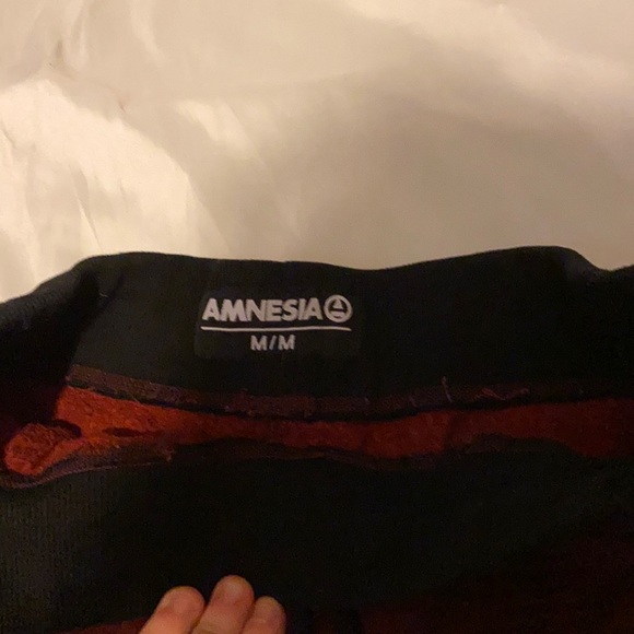 burgundy Men’s Amnesia sweat pants - Picture 2 of 4